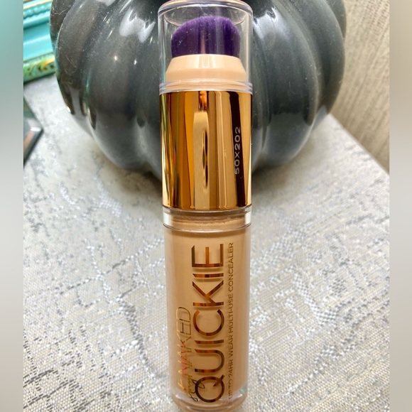 Urban Decay Quickie 24 HR Full Coverage Concealer - Picture 3 of 8
